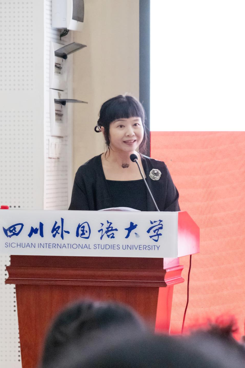 2025黔医人才英才计划英语培训开班典礼照片  (4).jpg